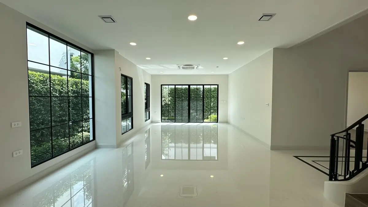 absolute65-services-turnkey-interior-before